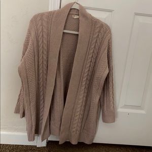 Cute chunky sweater.